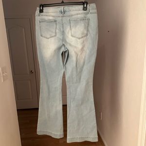 Light Blue size 6 boot cut women jeans